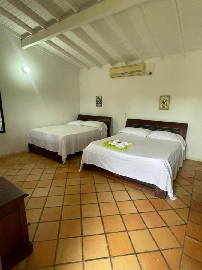 Hotel Candilejas Puerto Berrio Exterior photo